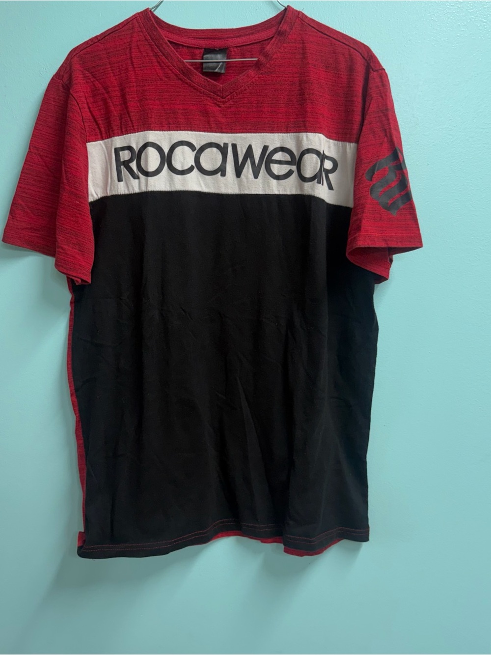 Rocawear Red, Black & White Colorblock Short Sleeve Tee L